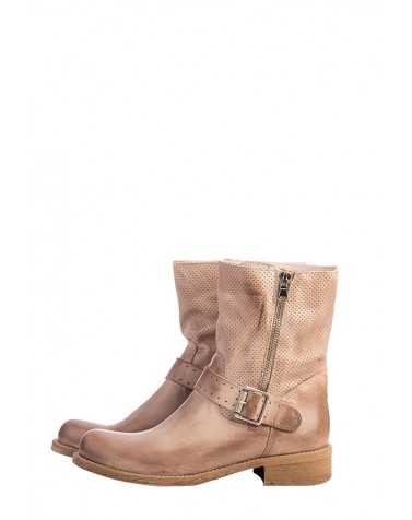 Buclke Leather Boots | Beige 