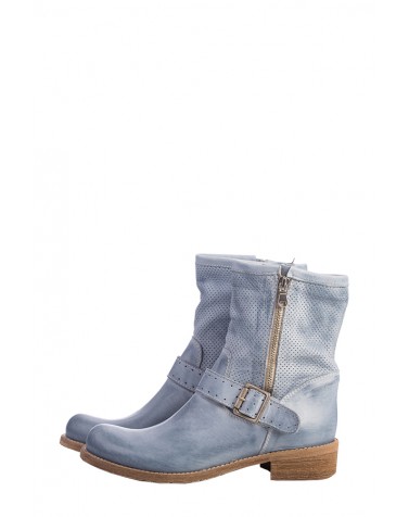 Buckle Leather Boots | Jeans