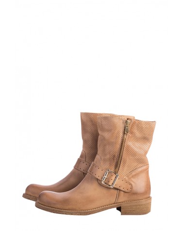 Buclke Leather Boots | Guoio